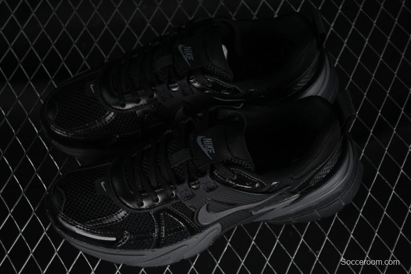 Nike V2K Runtekk 3XL Retro Low-Top Running Shoes with Shock Absorption and Anti-Slip Design - FD0736-001