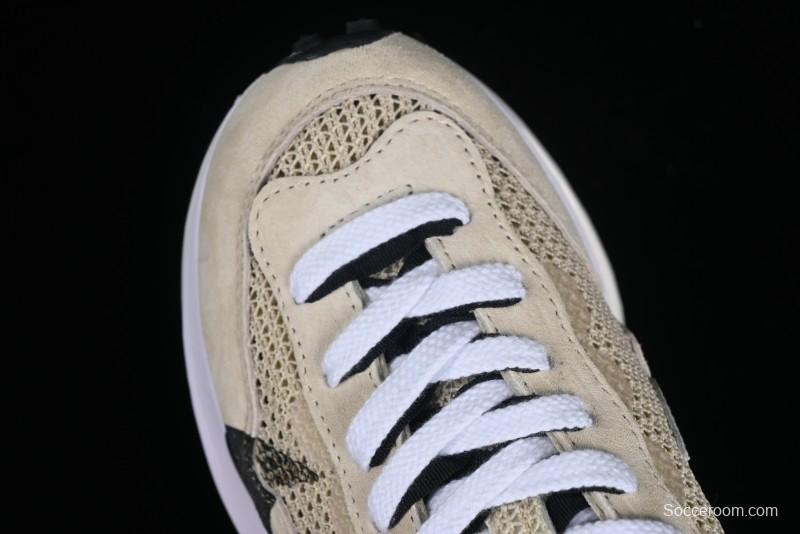 Nike Sacai VaporWaffle 3.0 Fashion-Forward Running Shoes - CV1363-108