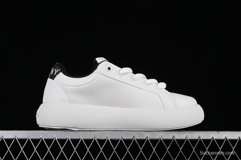 MLB Chunky Classic Base Heel Monogram Lightweight Platform Sneakers with 6cm Height Boost - 3ASXCBH4N50BKS
