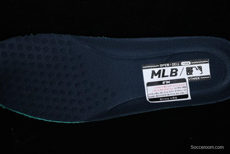 MLB Chunky Liner Basic New York Yankees Thick Sole Casual Sneakers with 6cm Height Increase - 3ASXCBO3N07NYD