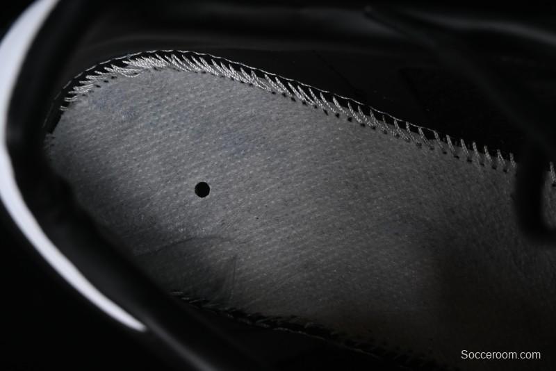 Adidas Samba OG Casual Sneakers with Classic Design - B75807