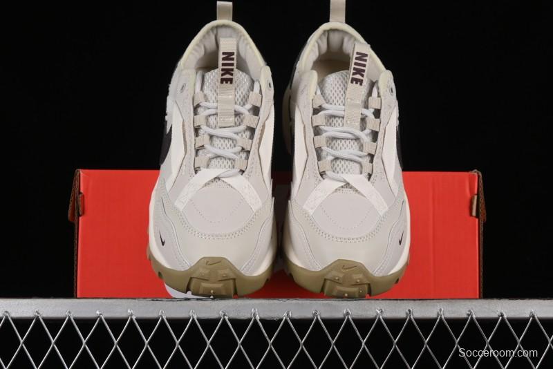 Nike TC 7900 Retro Dad Shoes with Reflective Swoosh and Cushioned Sole - DD9682-003