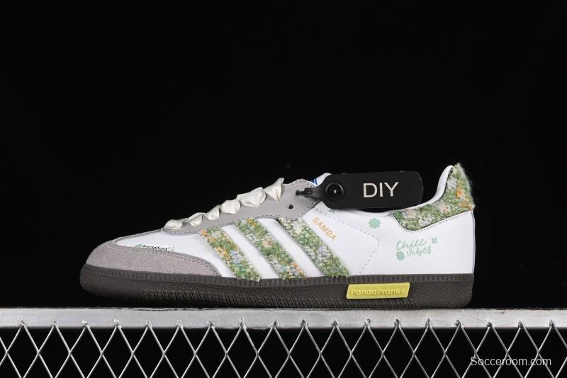 Adidas Originals Samba OG Low-Top Casual Sneakers with Panda Mischief Design - B75806