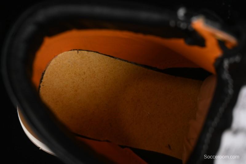 Timberland Classic High Top Yellow Boots TB010063713 Black