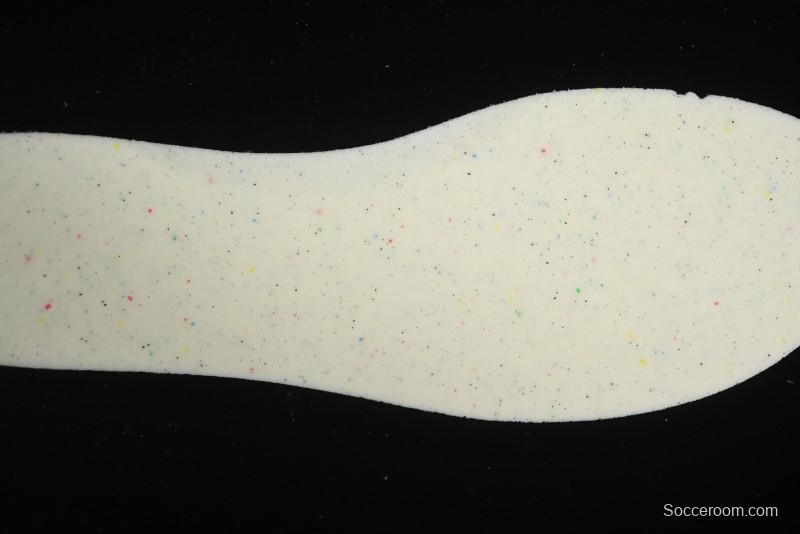 Nike Zoom Fly 6 Lightweight Responsive Running Shoes with Flyknit and React Technology - FN8455-102