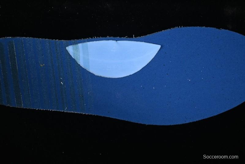 Onitsuka Tiger Vintage Runner Sneakers - White/Grey with Blue & Red Accents