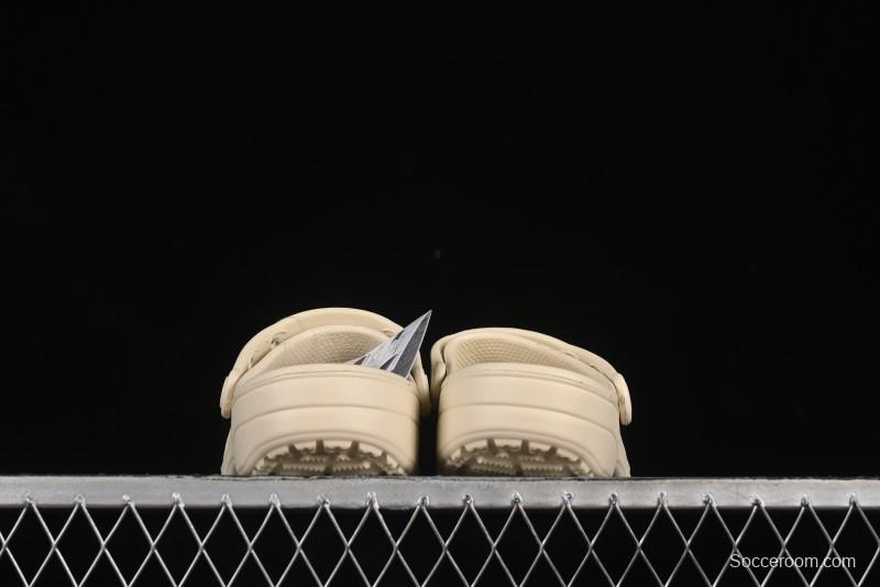 Crocs Classic Clog Two-Way Beach Sandals with Ventilation Holes - B.D4