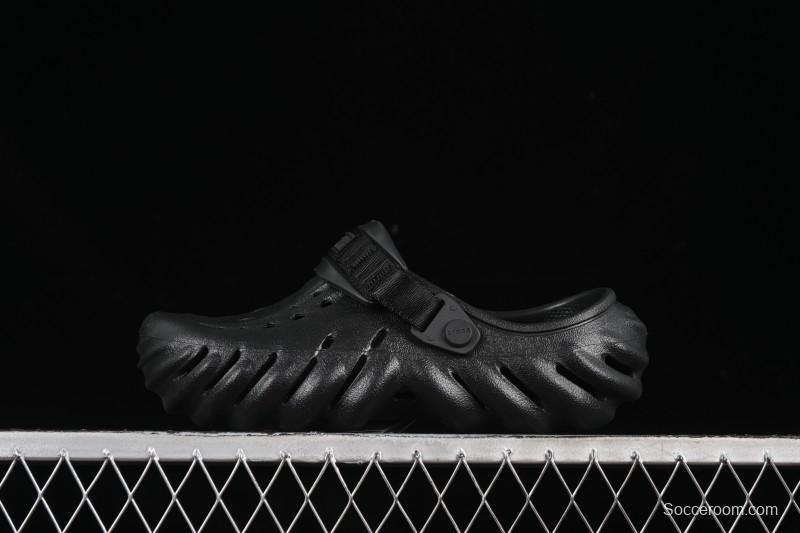 Crocs Classic Clog Slip-On Beach Sandals with Ventilation Holes - B.D4