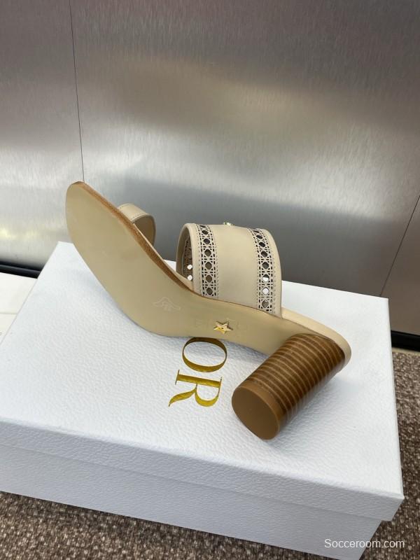 2025 Women Dior Beige Leather Slippers KFY00310