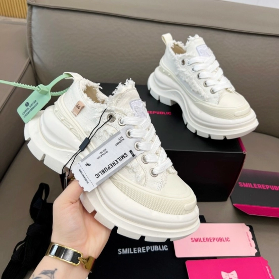 2025 Unisex Smile Republic White Canvas Thick Sole Casual Sneakers Frayed Edge LY00291
