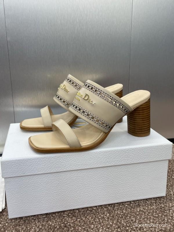 2025 Women Dior Beige Leather Slippers KFY00310
