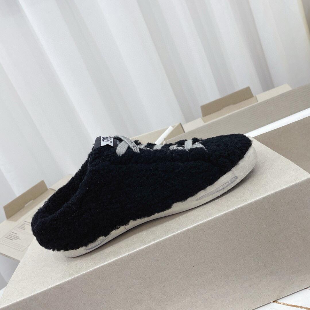 2024 GGDB Black Fur Slippers MJ00280