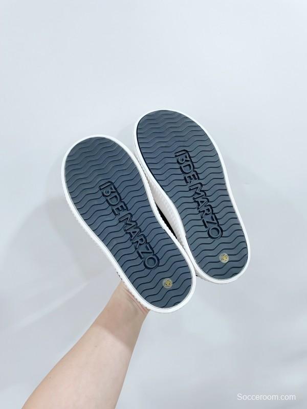 2025 Women 13DE MARZO Black White Leather Casual Sneakers Plush Toy KFY00300