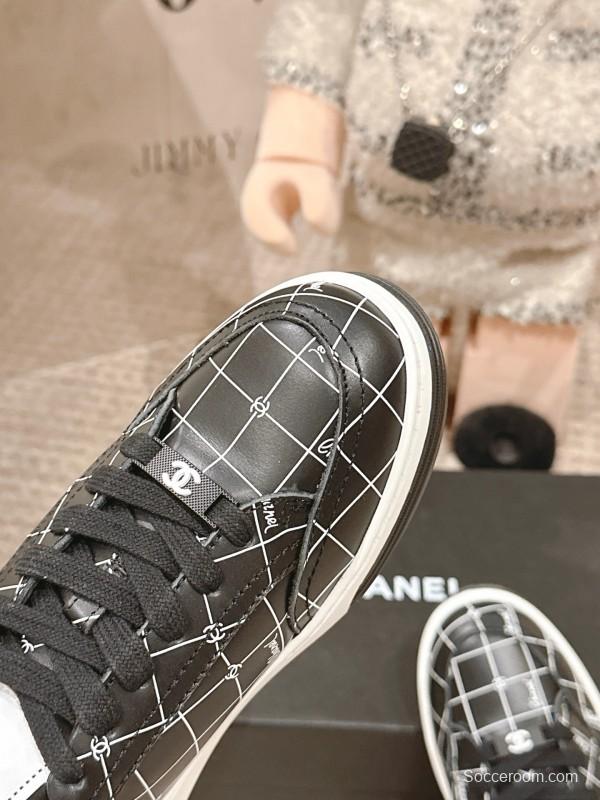 2025 Women Chanel Black White Leather Sneakers