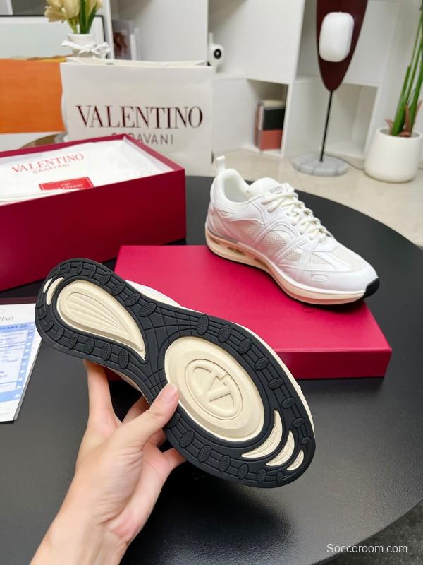 2025 Unisex Valentino White Mesh TPU Sneakers Vlogo Signature LY00410