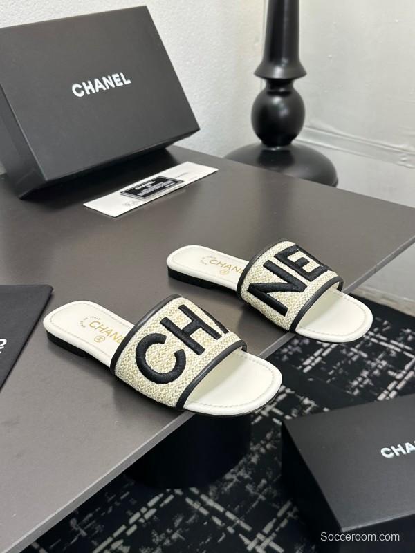 2025 Women CHANEL White Black Canvas Slippers