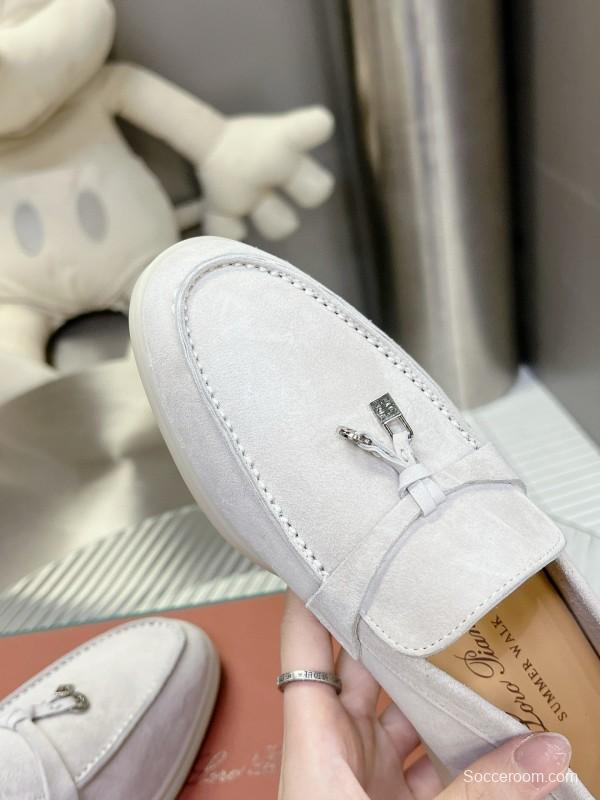 2024 Unisex Le Parmentier White Suede Loafers MJ00270