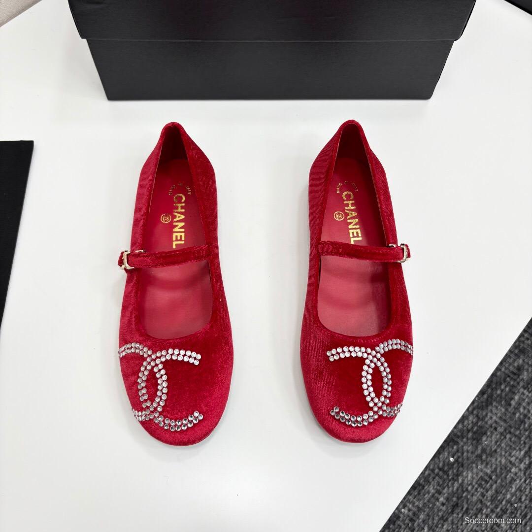 2025 Women Chanel Red Velvet Ballet Flats KFY00280