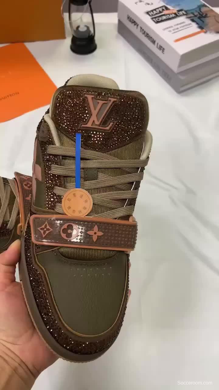 2024 Unisex Louis Vuitton Brown Rhinestone Leather Trainer MJ00420
