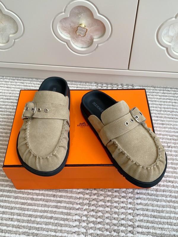 2025 Women Hermès Beige Suede Mule Loafers KFY00290