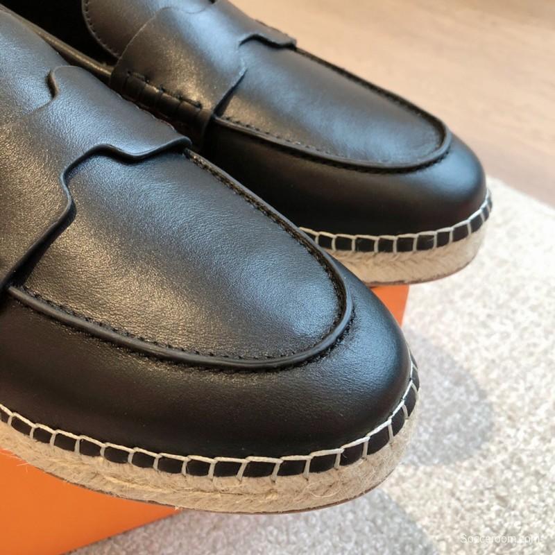 2025 Unisex Hermès Black Calfskin Leather Loafers AS00380