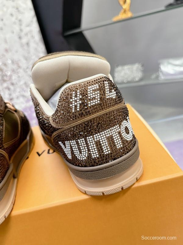 2025 Unisex Louis Vuitton Brown Khaki Leather Fabric Plimsolls Beading AS00400