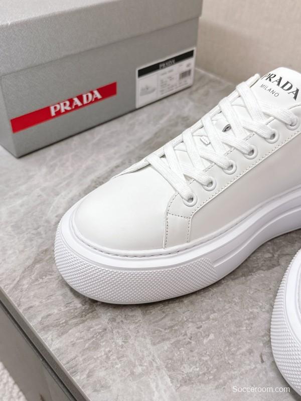 2025 Unisex Prada White Black Calfskin Leather Sneakers KFY00290