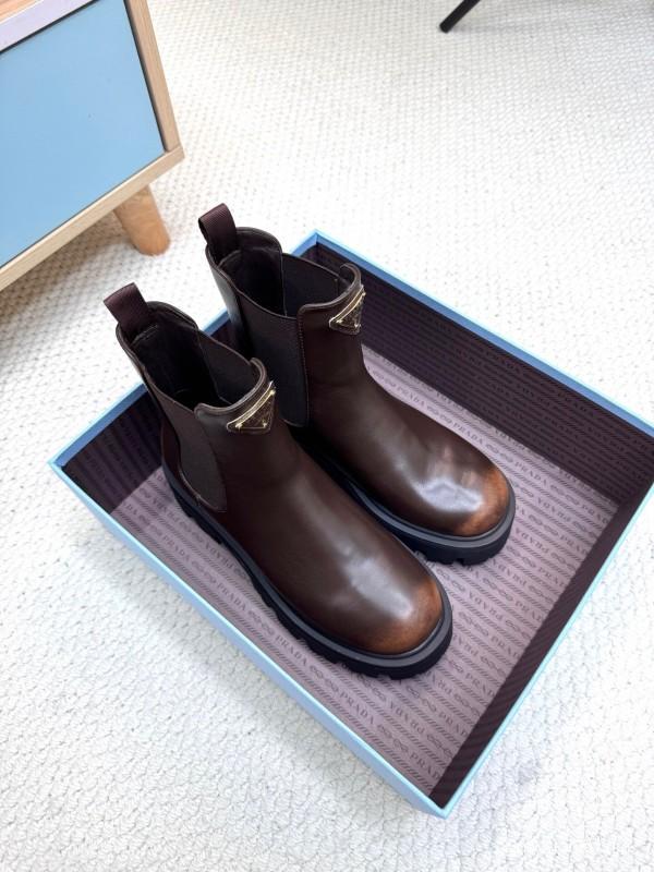 Prada Spring/Summer 2025 Platform Ankle Boots - LY0340