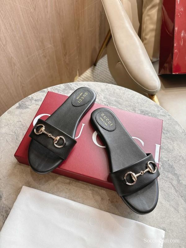 Gucci 2025/SS Leather Mule Sandals with Light Gold Hardware - 8023-3