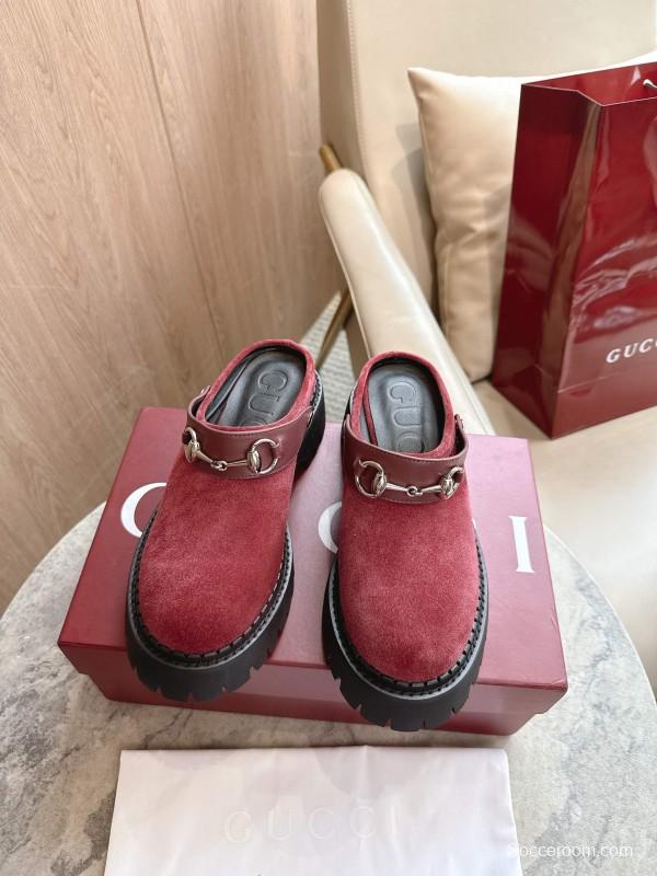 Gucci Women's Mule Shoes with Horsebit Detail - LY00300