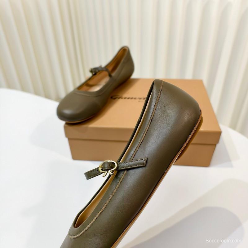 Gianvito Rossi Bohemian Style Flat Ballet Shoes 2025/SS