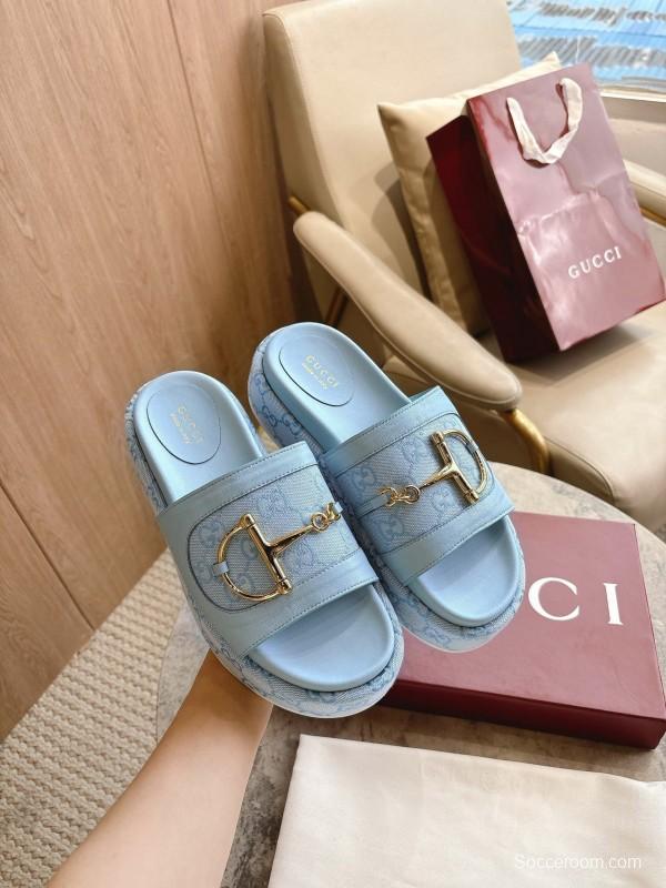 Gucci 8356-8 Women's Sandals with Horsebit Detail and Gold Hardware