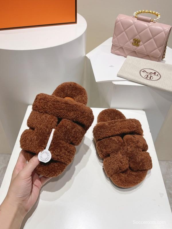 H Love Erjiu Full Wool Slippers with Wavy Fur Design - LY00270