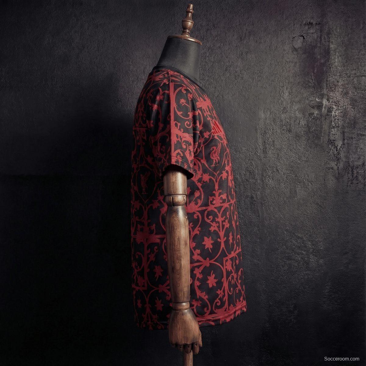 25/26 Liverpool Training Jersey Red And Black Jersey