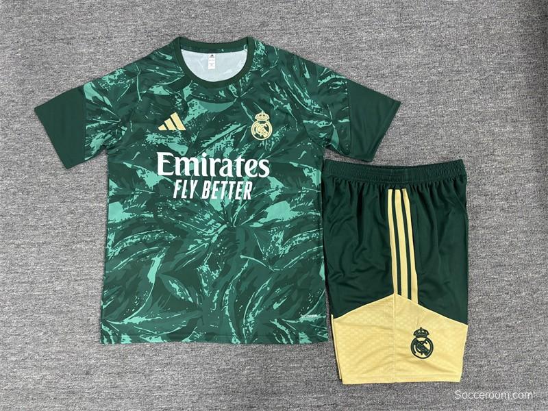 2026 Kids Real Madrid Green Camouflage  Short Sleeve+Soccer Shorts