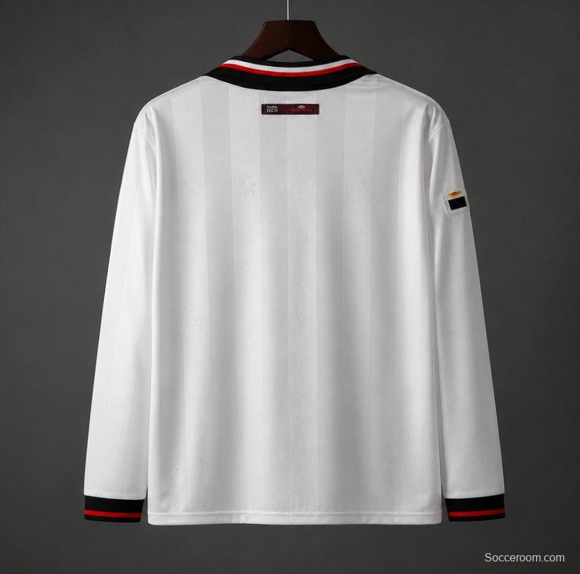 Retro 97/98 Manchester United Third Long Sleeve White Jersey